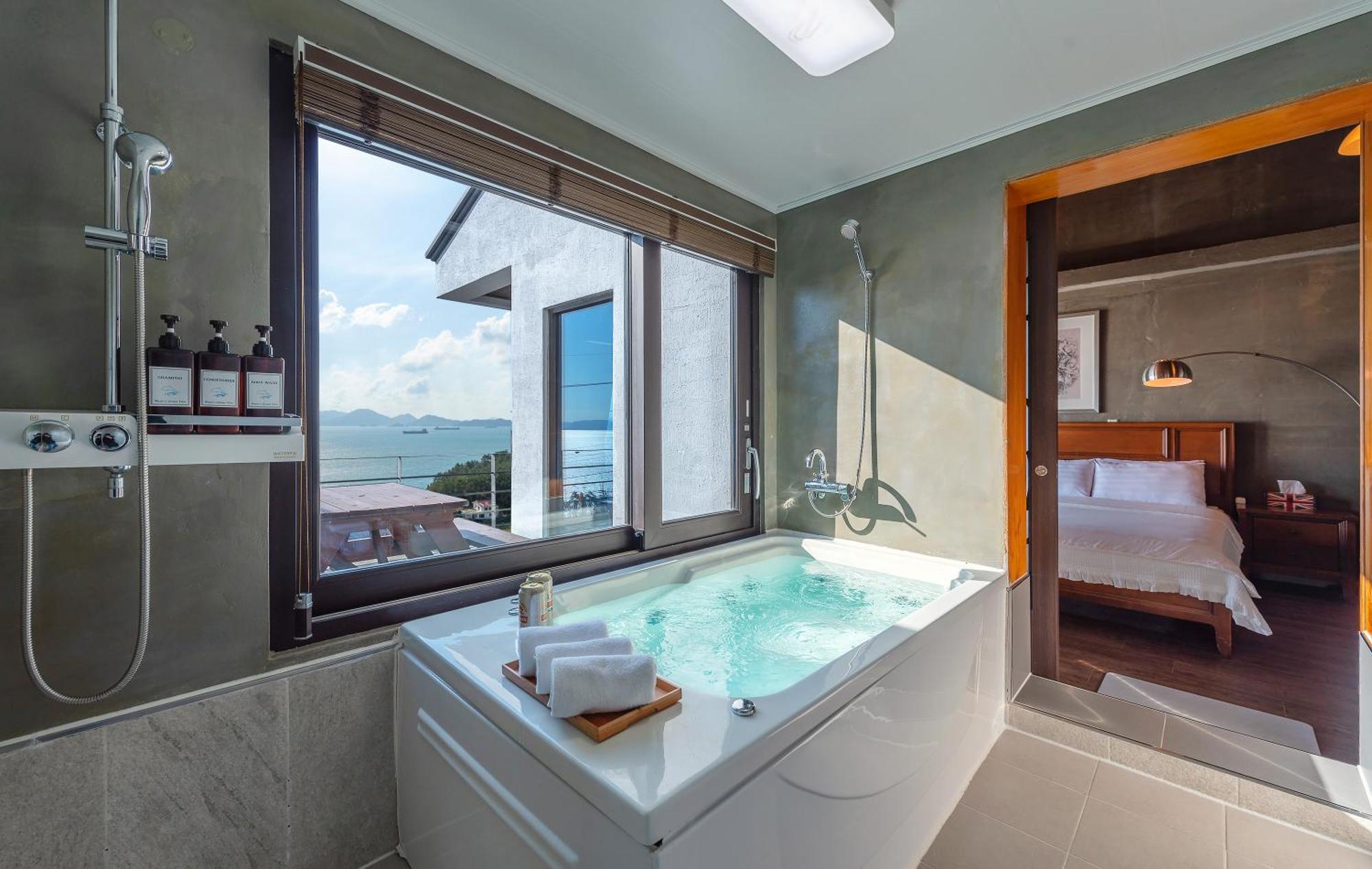 Villa Namhae Whale'S Dream Camera foto